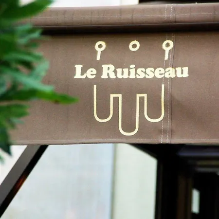 Le Ruisseau 생-망데