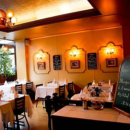 Hotell Le Ruisseau Saint-Mandé